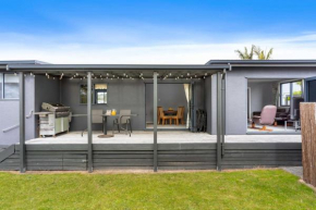 Holidays on Hampton - House plus sleep-out
